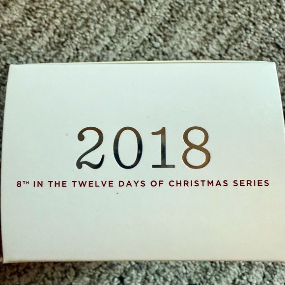 Hallmark Keepsake Ornament - Eight Maids a Milking - Picture 2 of 3